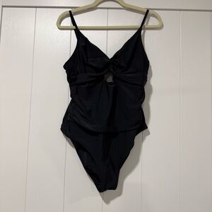 ✨ Cupshe Timeless Black Ruched Cutout One Piece Swimsuit Bathing Suit - Size L ✨